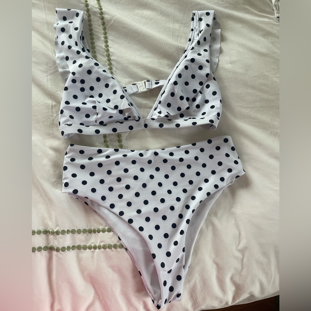 polka dot bikini